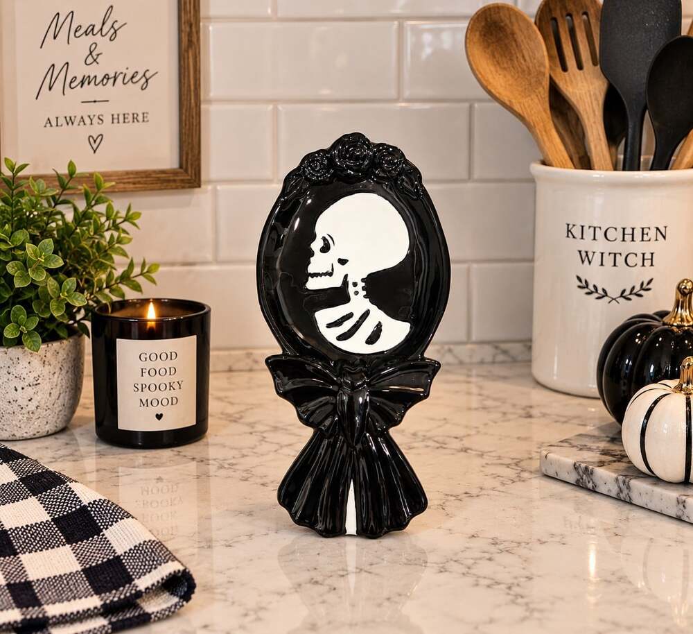 New Spooky Black & White skeleton Cameo Halloween Kitchen Spoon Rest Decor